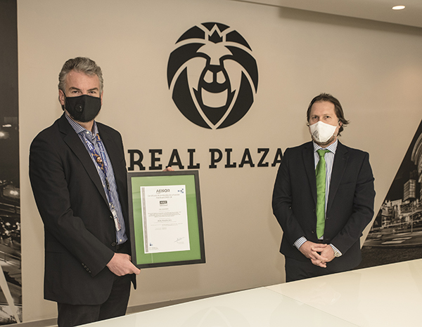 Real Plaza certificado en Protocolos frente al COVID-19